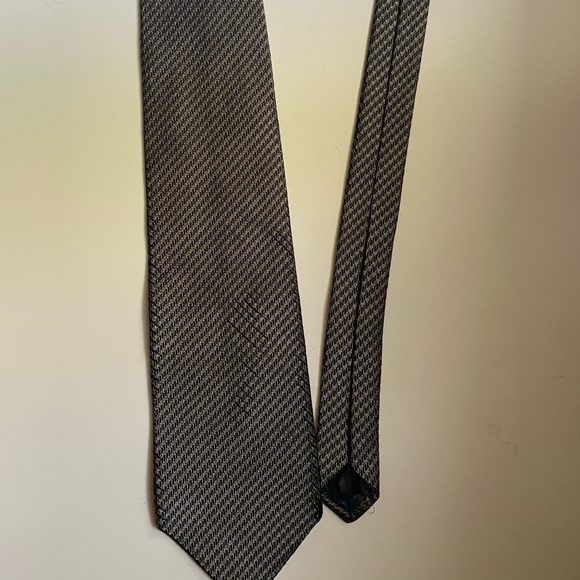 Christian Dior tie - Picture 1 of 2